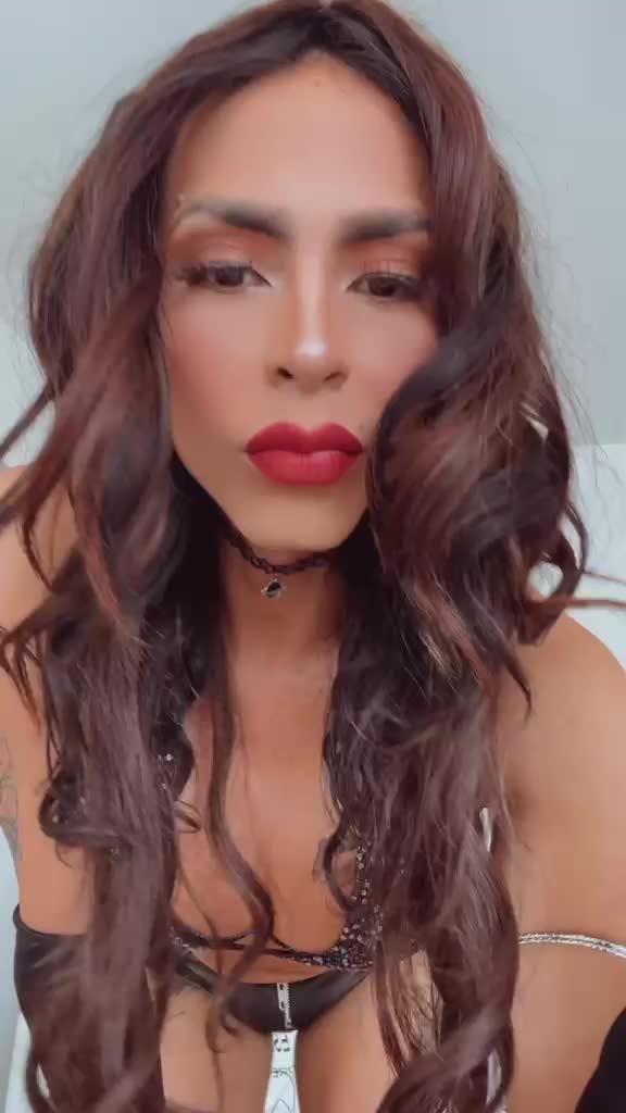 Video #8 de Isabell Hotty