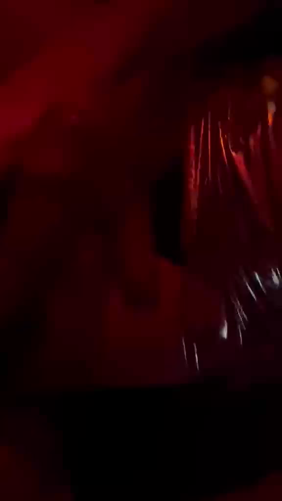 💋 I'm very affectionate, I love touch, pampering, and taking you to the limits of pleasure...
💆‍♂️ Sensual massages, intense caresses, and play without taboos.
🎭 Top and bottom, I adapt to what turns you on the most!

🚀 Totally recharged with good vibes and eager to give you the best of me.
Kisses, pleasure, and lots of fire... 🔥💦
Don't think twice! Come meet me and let yourself go... 😈💖