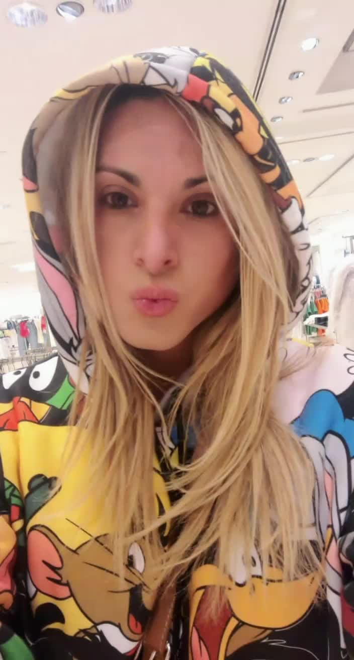 Video #25 of Paula Saez