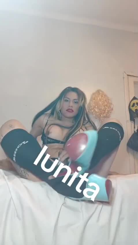 Lunita - Shemale Escort in Capital Federal