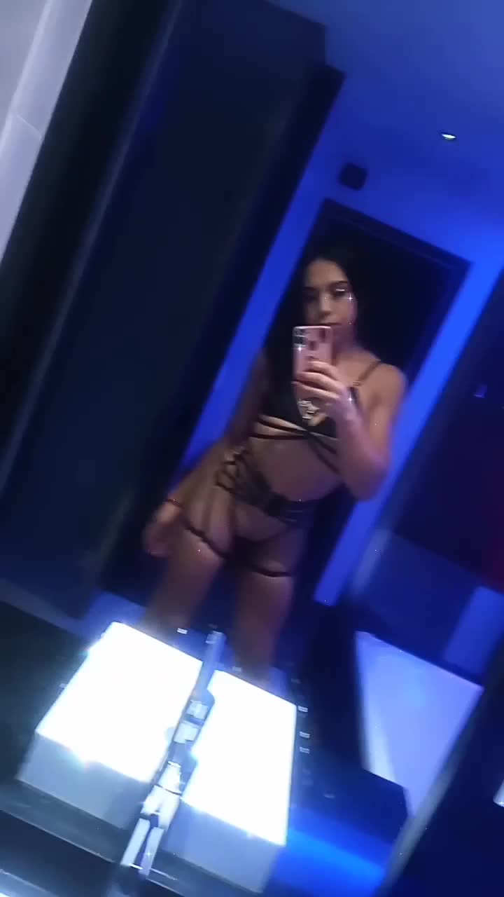 Video #14 de Ari Bbcita