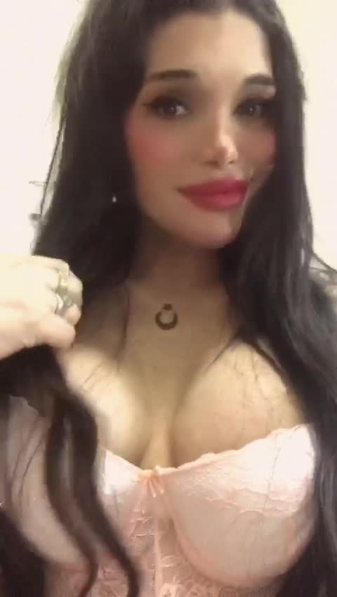 Video #34 de Nicole y Victoria