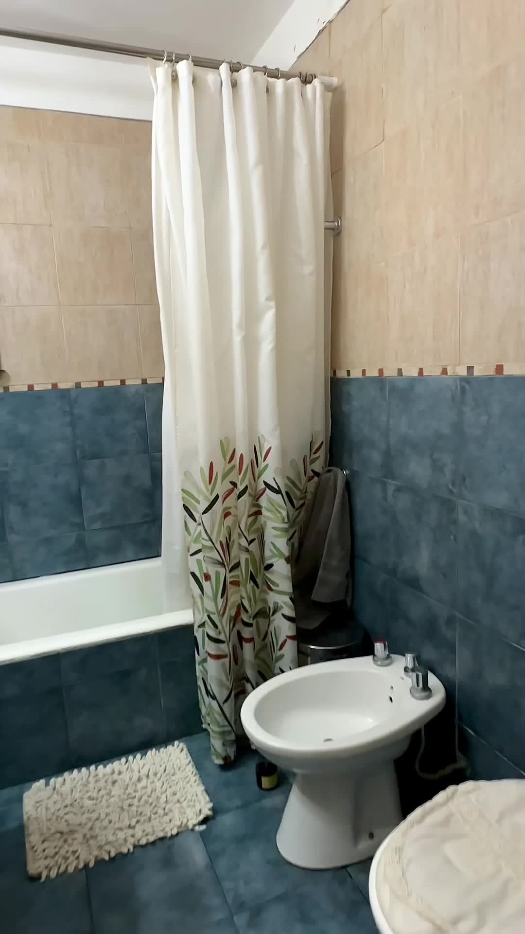 Video #3 of Biby Masajes