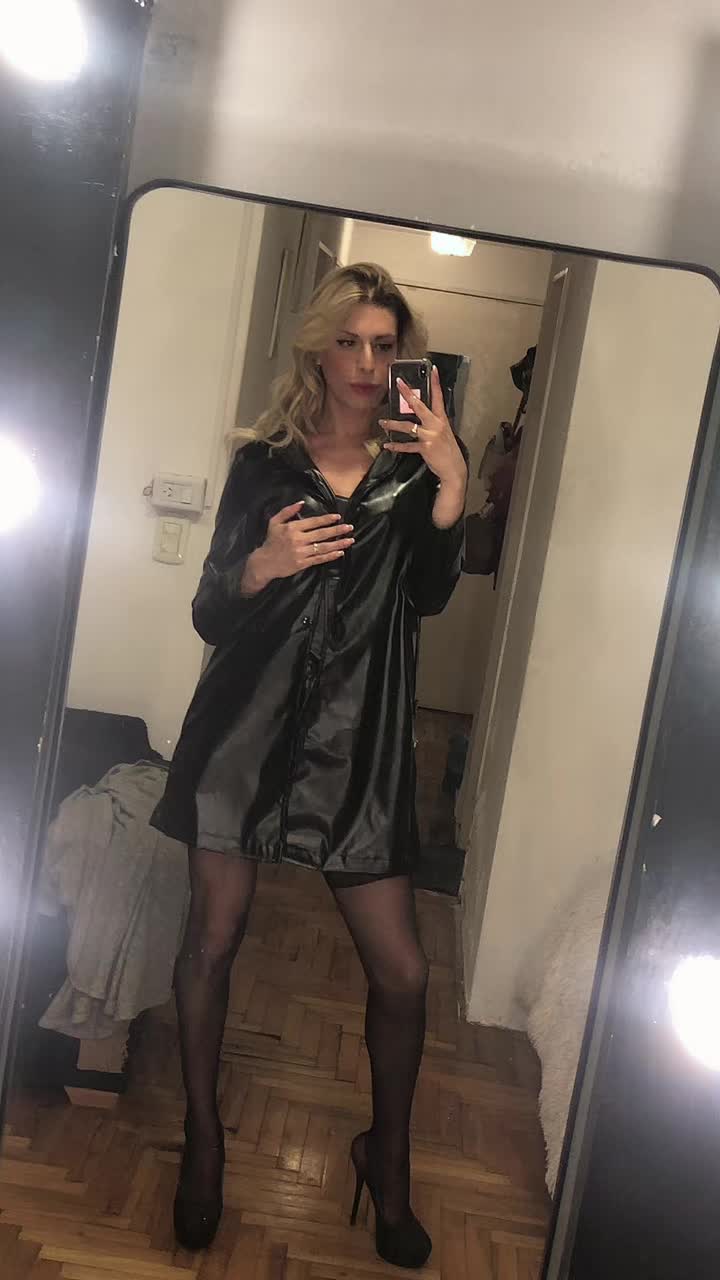 Video #11 of Paulina Vip