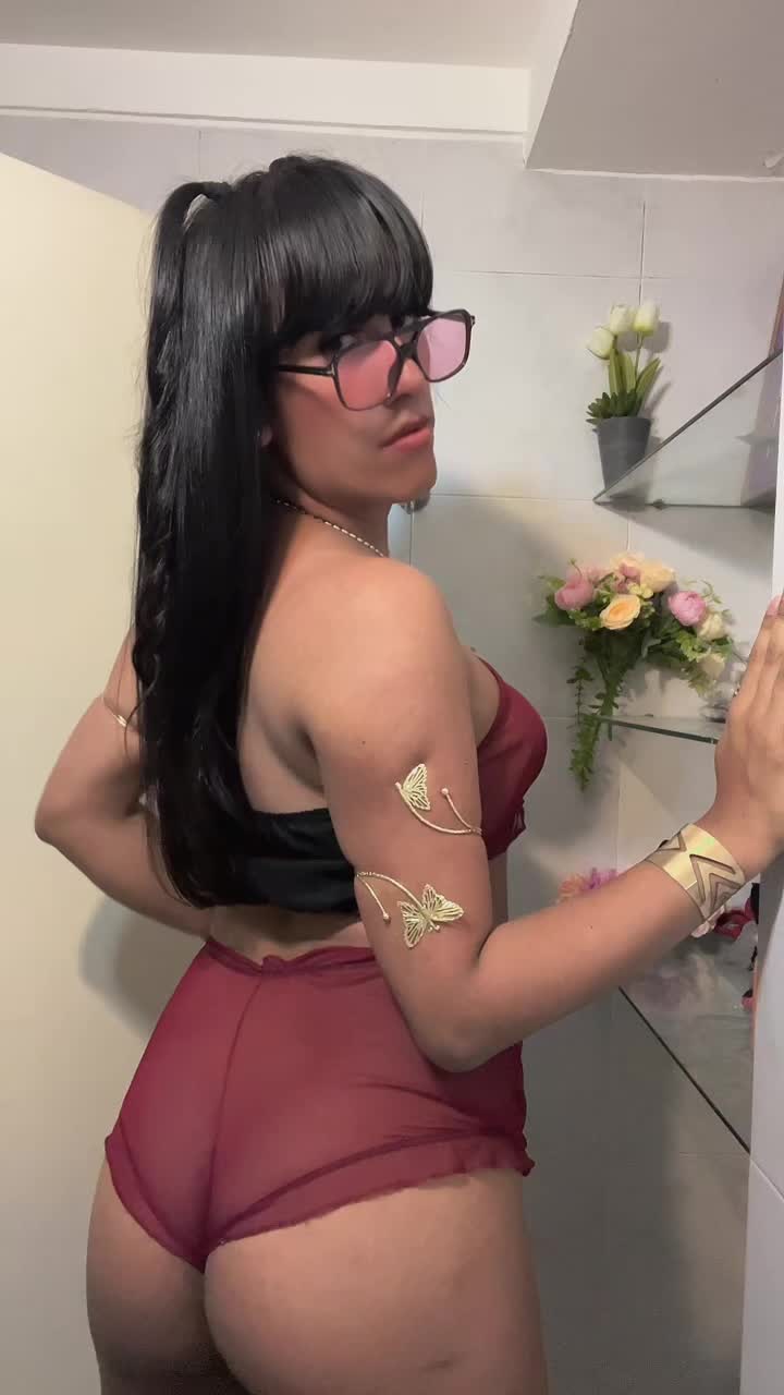 Video #6 of Tammy