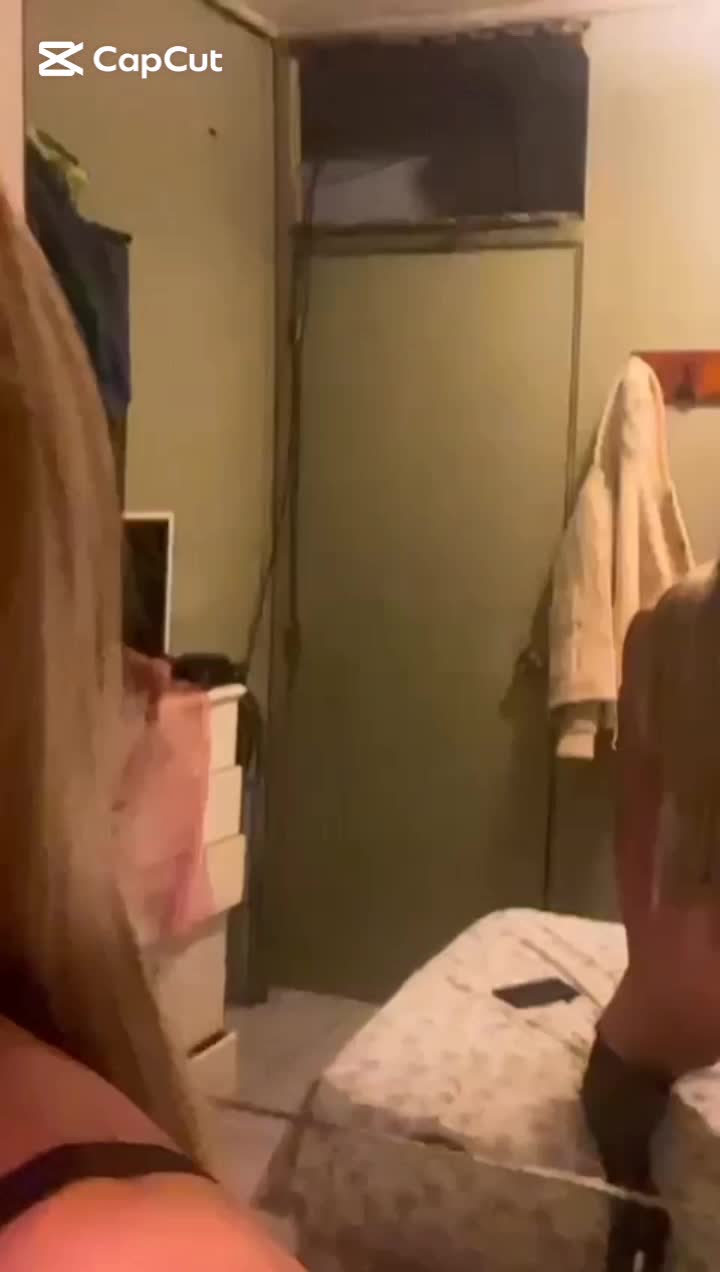 Video #5 of Valentina