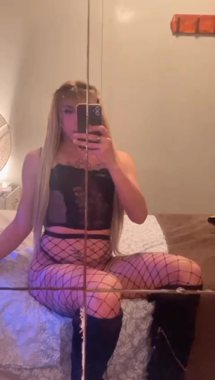 Video #4 of Valentina