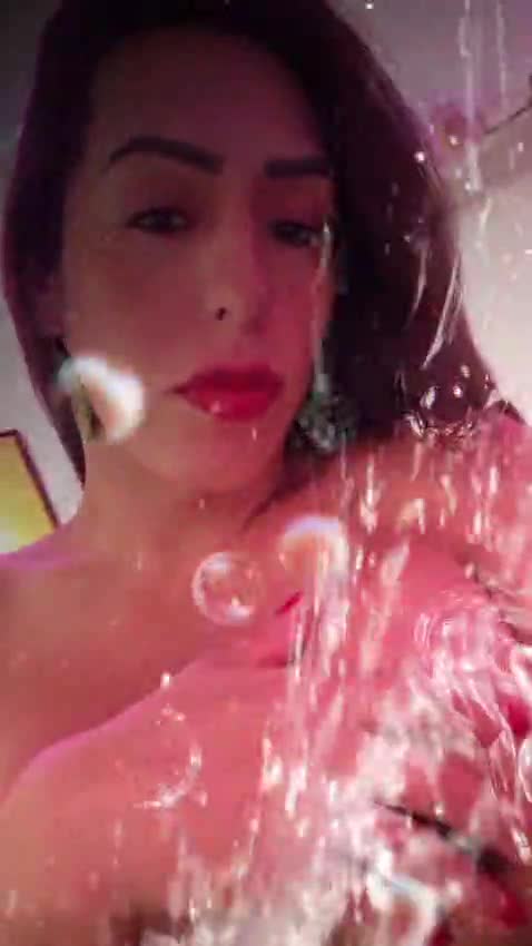 Video #9 of Joana