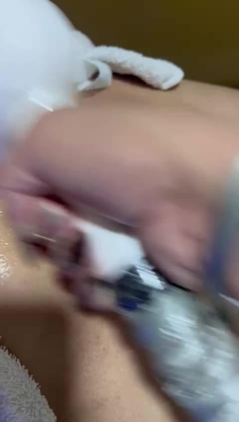 Video #3 de Zara Masajes