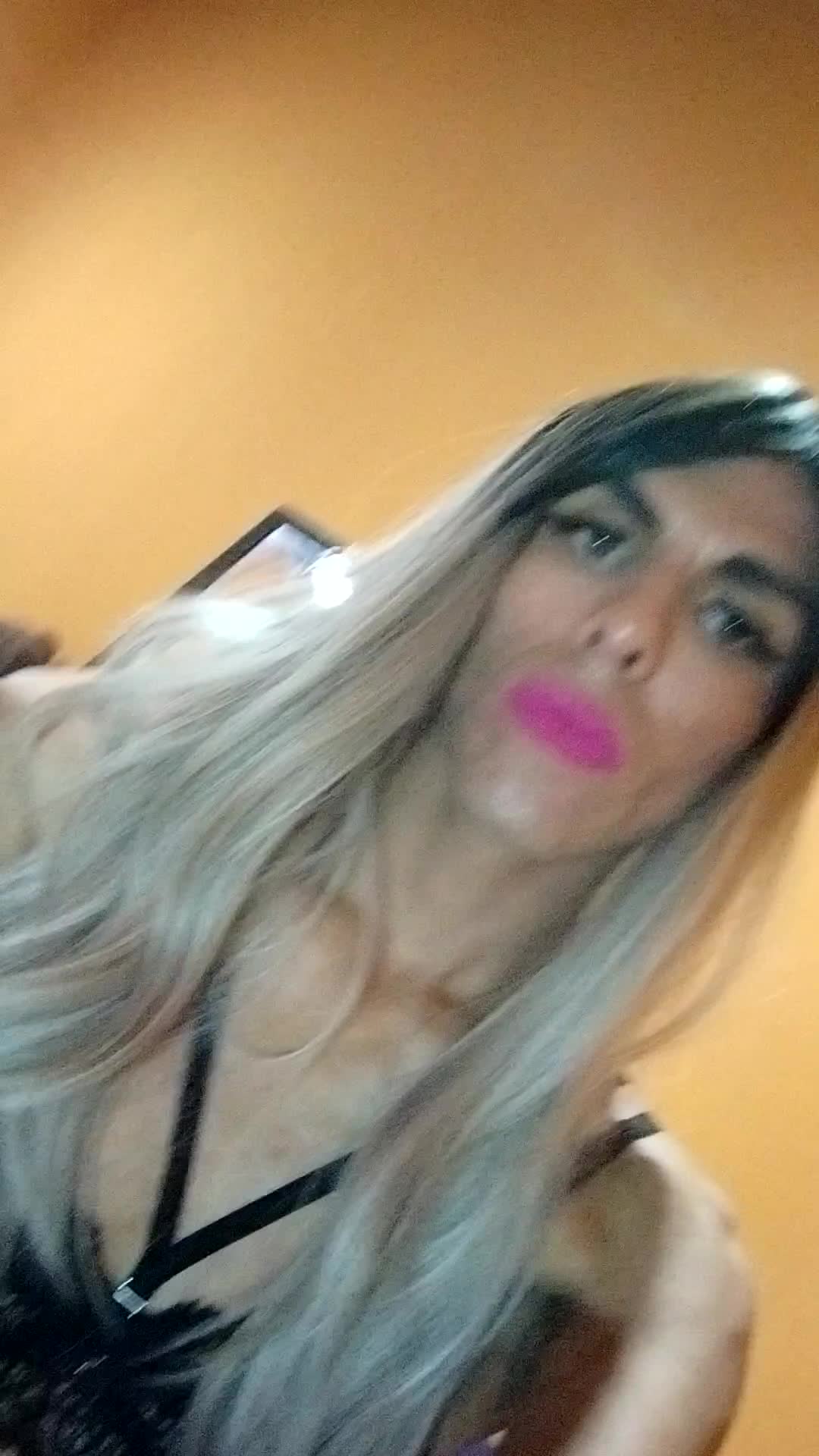 Video #9 of Luz